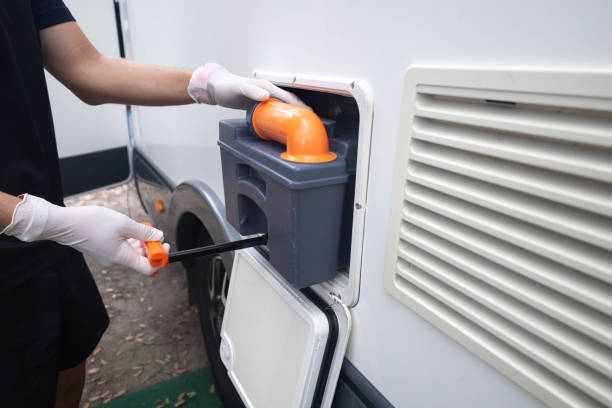 Best Portable toilet rental cost  in Mccom, OH